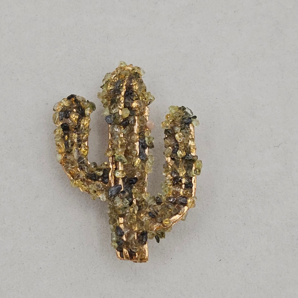 Vintage Cactus Brooch Pin Gold Tone Green Green Stone Chips Desert Southwestern‎ - Picture 7 of 9